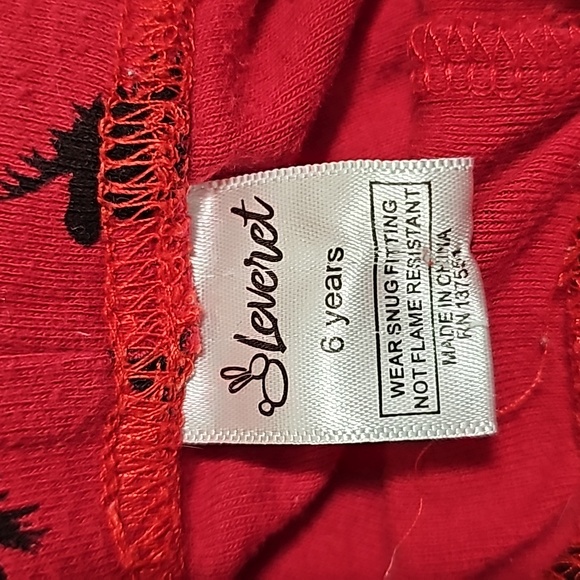 Leveret moose pajama set size 6 - Picture 6 of 7